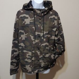 Volcom Green and Brown Camouflage Raincoat